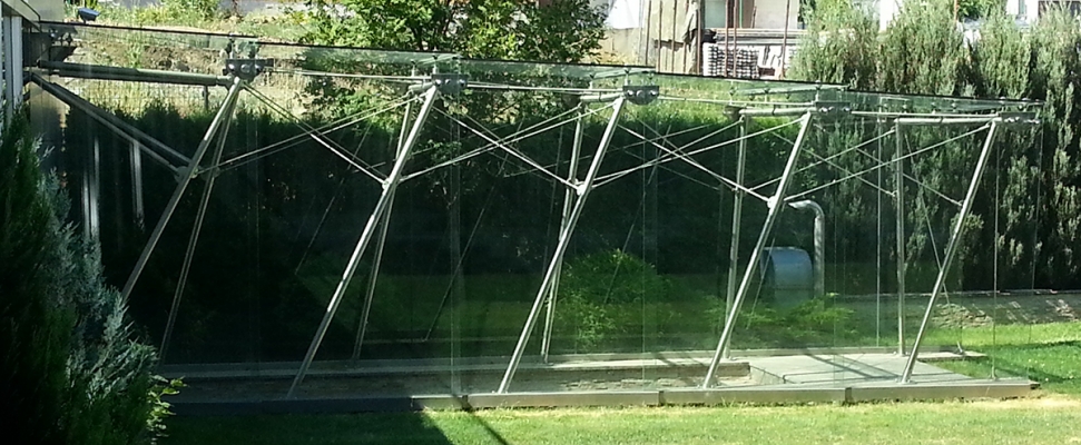GLASS TUNEL - image