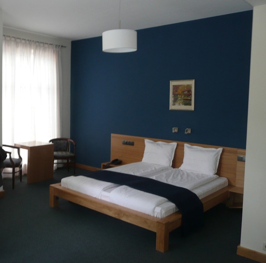 HOTEL UNIVERSAL, DUPNITSA - detailed image 16