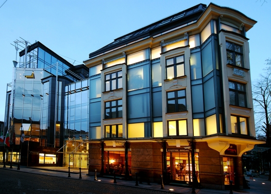 Platinum Business Centre - image